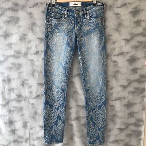 💥Sale!!! 3 for $24. Hollister skinny jeans .